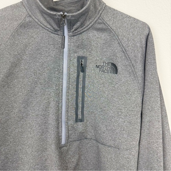 The North Face Men’s Quarter Zip Pullover Gray Size M - Picture 3 of 8